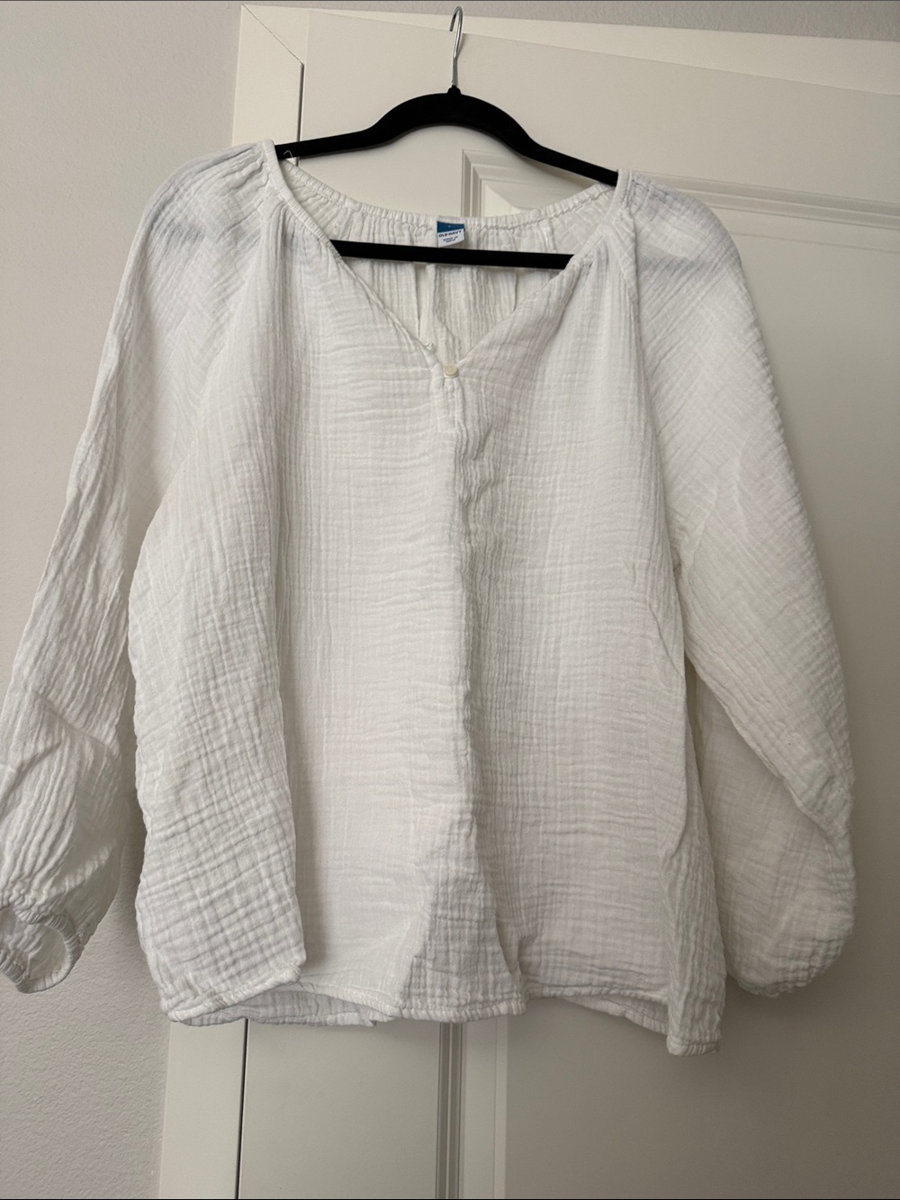 Old Navy White Gauze Peasant Tunic Top